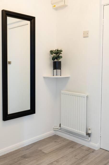 Cosy Decorated Flat In Tonbridge Lägenhet Exteriör bild
